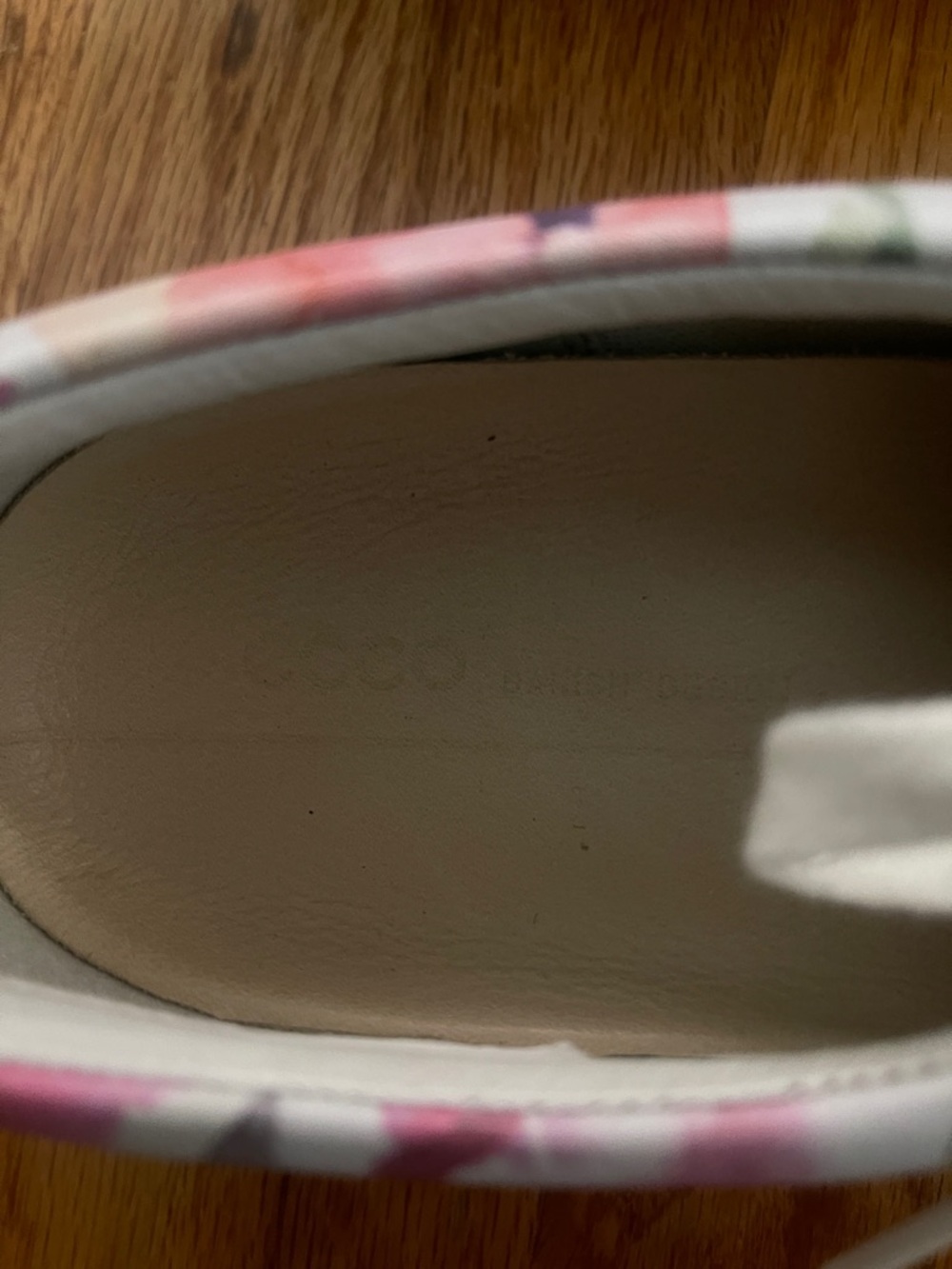 Like NEW ECCO Soft 7 White Floral Leather Sneakers - - Picture 5 of 8